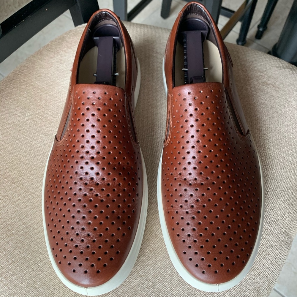 Ecco Soft 7 Slip-on Perforated Leather US 8 EU 42